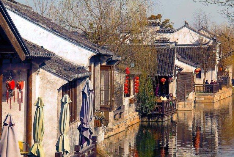 相差14岁,空姐凭什么拿下百亿天王潘玮柏?